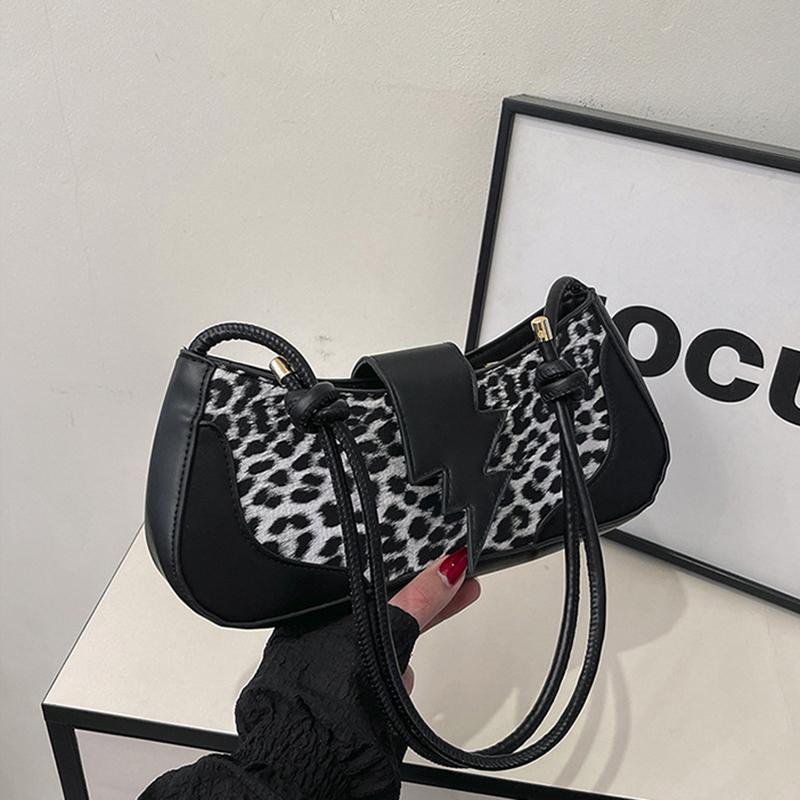 Leopard Print Shoulder Bag PU Leather Underarm Bag with Zipper Closure Cute Hobo Tote Handbag for Women Work Travel AVE