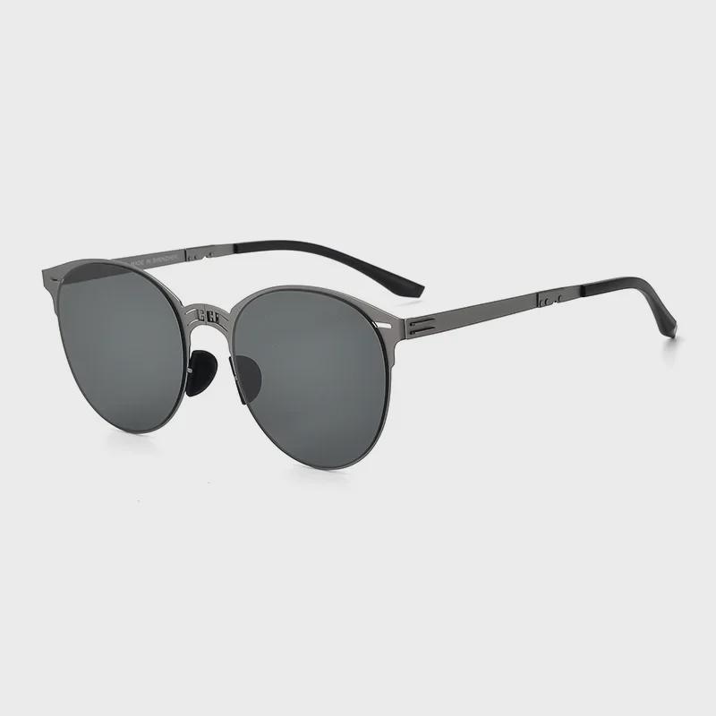 2024 Ultra-Light Retro Men's Stainless Steel Folding Sunglasses for Driving and Fishing