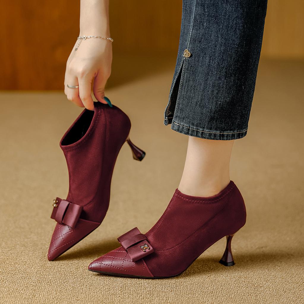 Black Xiaoxiangfeng deep mouth high heels women's autumn and winter new splicing thin heel pointed elastic thin boots bare boots