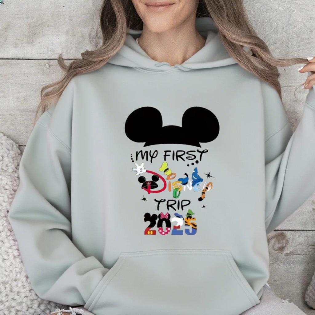 Disney Family Wear 2025 Holiday Commemorative Multi-color Available for Autumn and Winter Casual Loose Hoodie Girls Long-sleeved