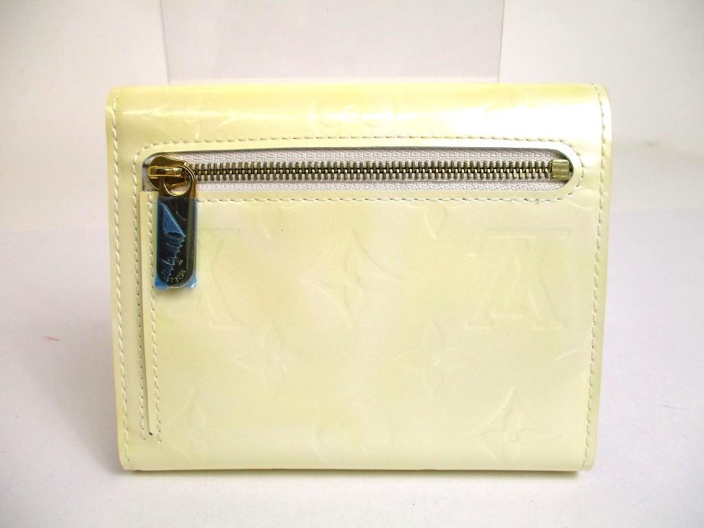 Authentic LOUIS VUITTON Vernis Pearl White Leather Trifold Wallet Koala #a988  Refurbished