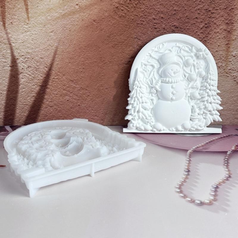Christmas Candle Mould Winter Character Relief Casting Mould for Hanging Decoration, Holiday Gift Projects and Soap Candle Making