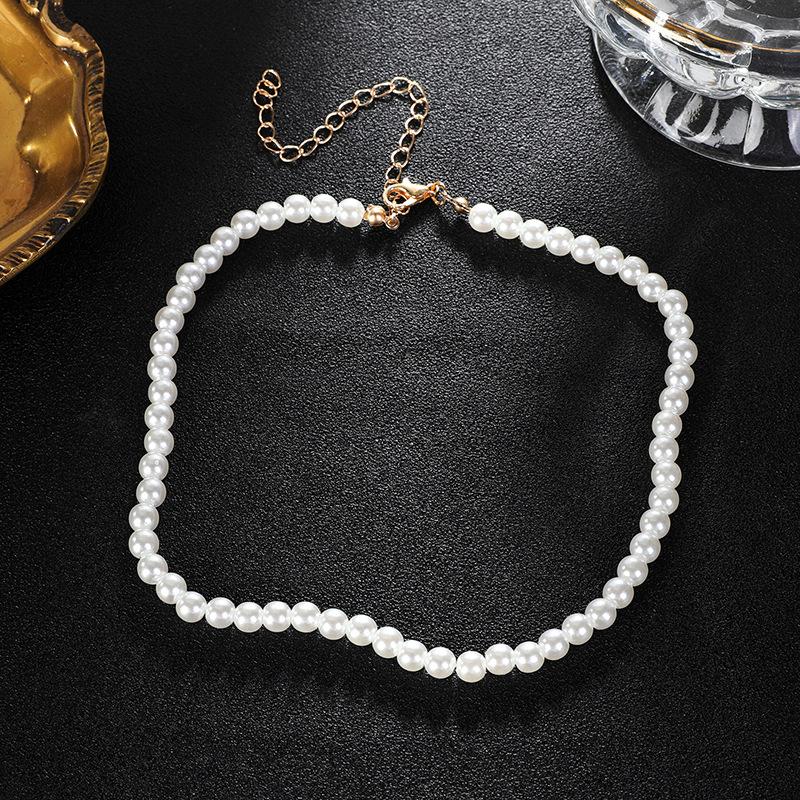Collier de perles, Chaîne de cou simple et tendance, Chaîne de clavicule multi-tailles, Chaîne de cou style célébrité douce et rétro.