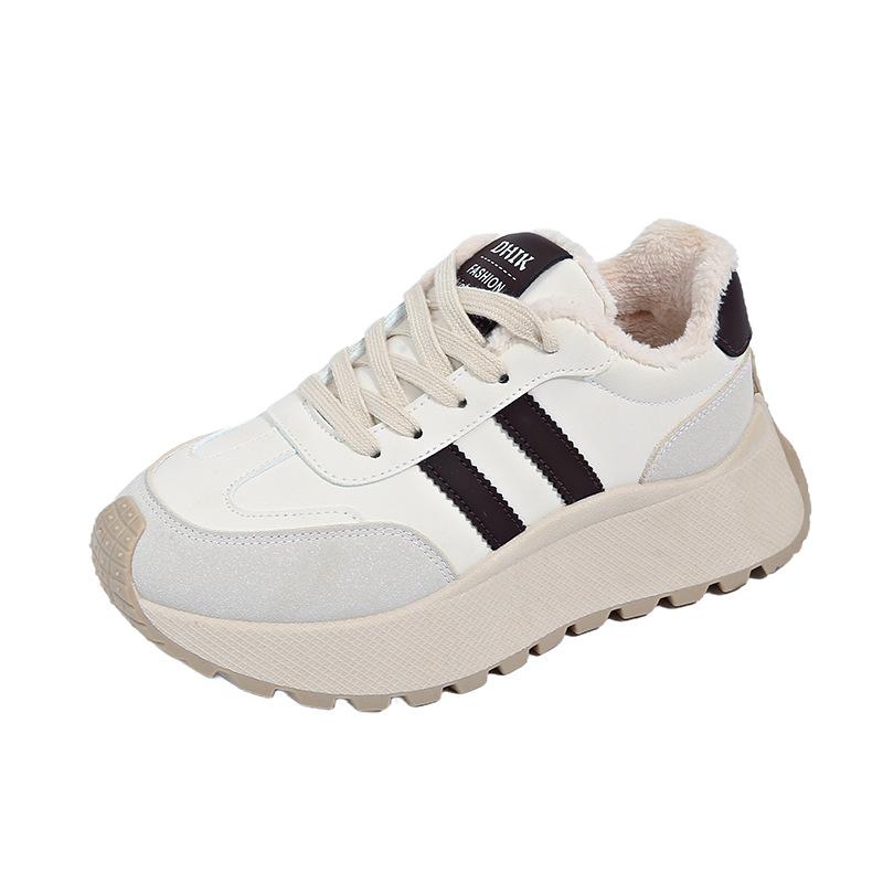 Is the new velvet Forrest Gump shoes women's winter student sports dad shoes platform casual shoes