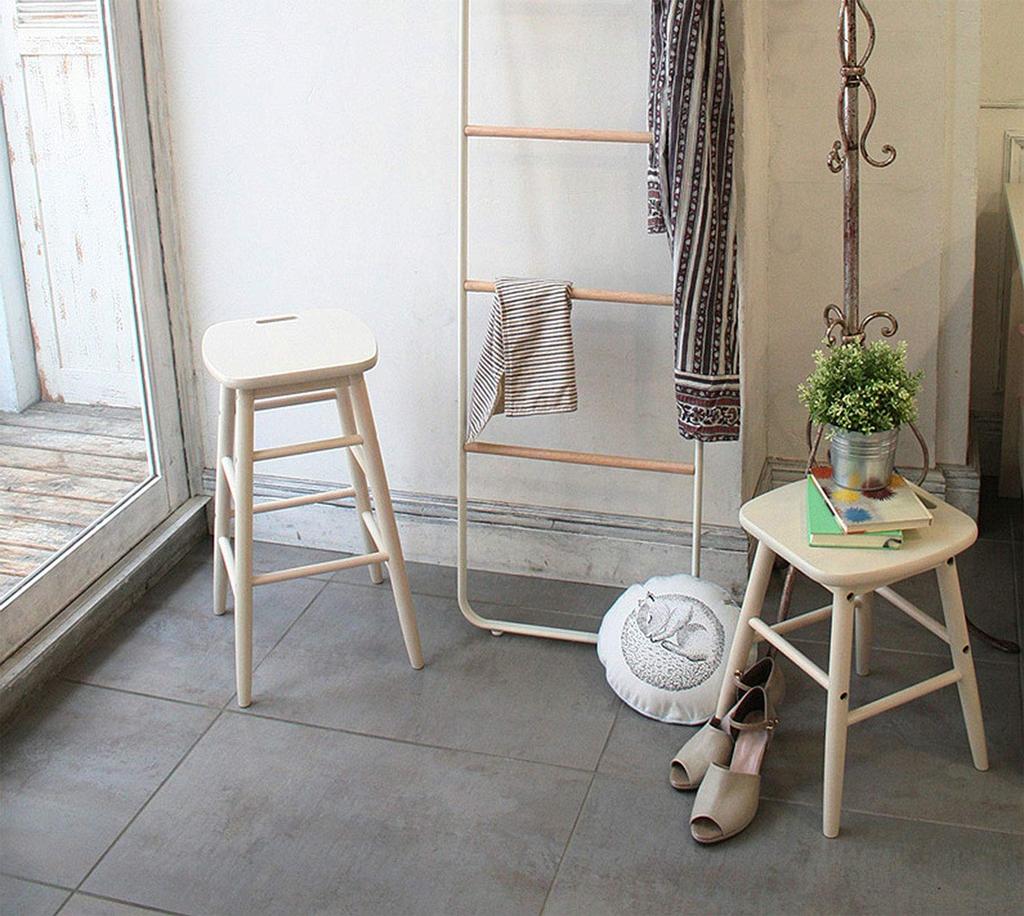 INS-2824WH High Stool, Ine Reno, 34cm Wide X 34cm Deep X 60cm High, White, Made of Natural Wood