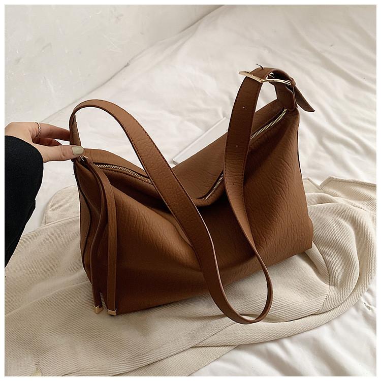 Ielgy Retro Trendy Tote Bag Fashionable All-Match Large-Capacity One-Shoulder Commuter Underarm Bag