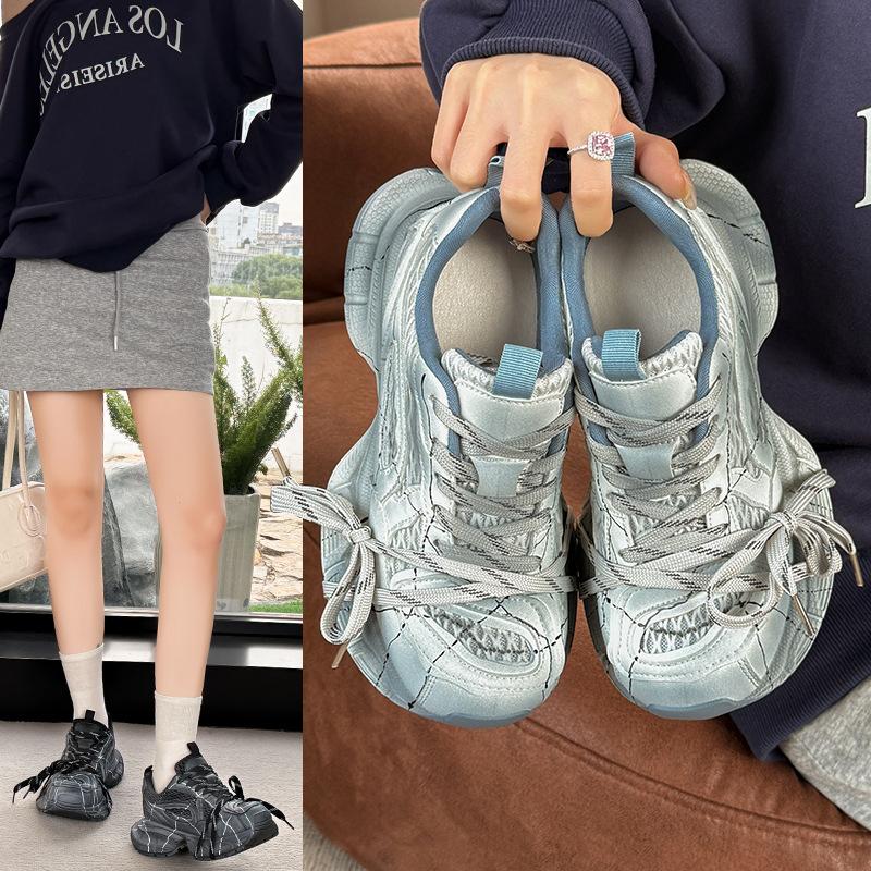 European retro polish graffiti platform dad shoes women 2025 new casual muffin shoes versatile mesh sneakers
