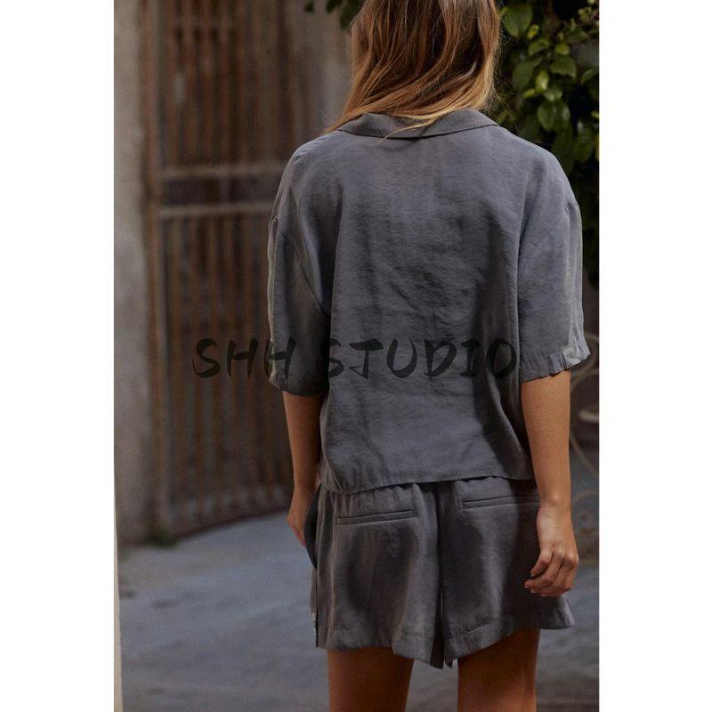 Paste Pocket Decoration Short sleeve Vertical V-neck Shirts 3718119 Mini Vertical Comfortable Mid Waist Shorts 3067431