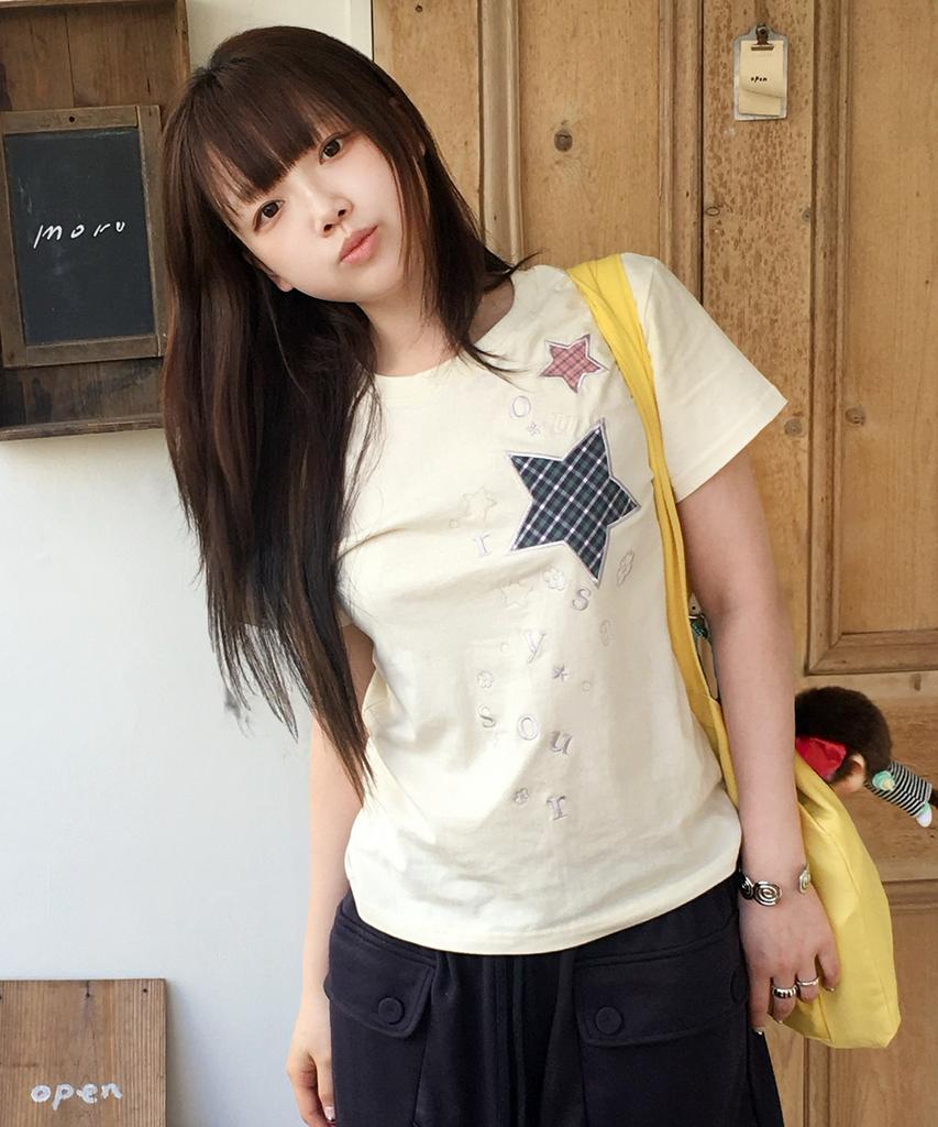 Awoseiawo Check Two-Star Applique Embroidery Short Sleeve T-Shirt Light Yellow