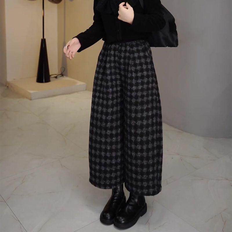 

Women s Black Retro Plaid Wide-Leg Woolen Pants, Thickened Loose Slimming Nine-Tenth Length, Korean-Style Autumn/Winter 2025 Edition. S [Suggested 80-90 lbs] чёрный