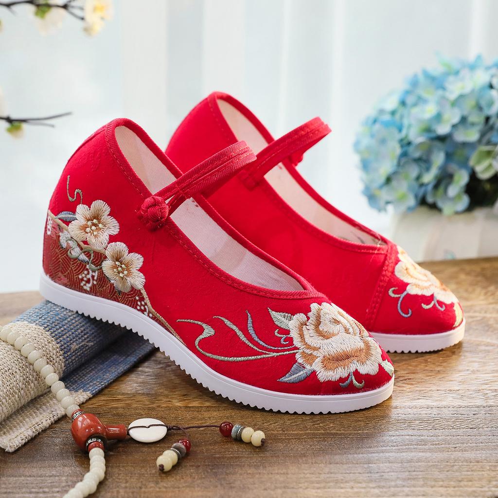 Changqing, the New Inner Height Increase Round Head Old Beijing Cloth Shoes for Women with Hanfu High-heeled Platform Embroidered Shoes