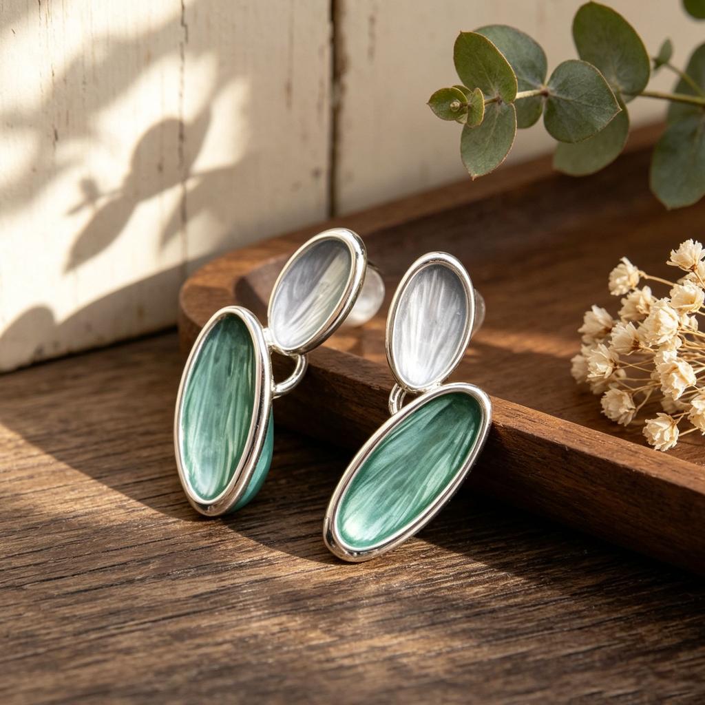 Popular hand-painted enamel color stud earrings double oval splicing design commuting personality versatile light luxury hot-selling earrings
