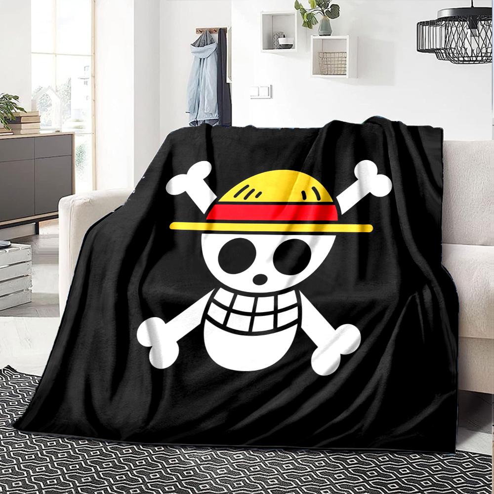 1PC One Piece Straw Hat Pirates Patterned Flannel Blanket Suitable For All Seasons For Home Decor Warmth And Comfort Gifts Holiday Present