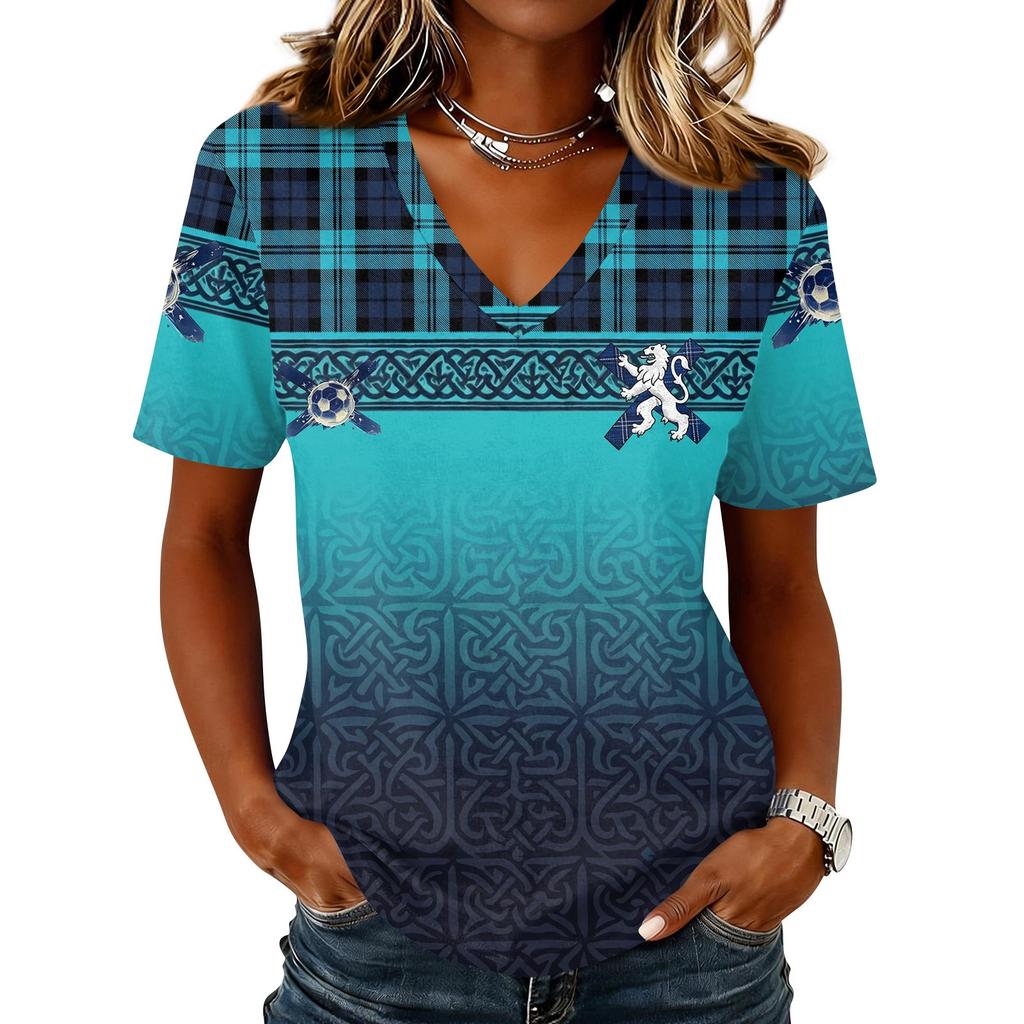 Damen T-Shirt mit kurzen Ärmeln und V-Ausschnitt mit Fußballflaggen-Print für den lässigen Alltag