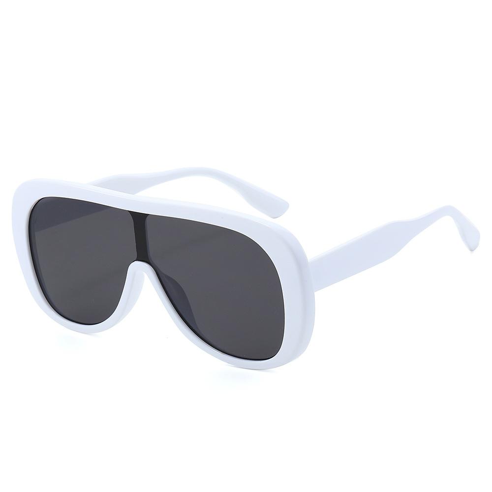

Big Frame One Piece Face Shield Sunglasses Luxury Women Black Lens Sunglasses Punk Oversized Sunglasses as pictures
