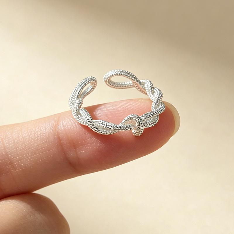 Textured Interlocking Women's Korean Style Geometric Silver Twist Ring