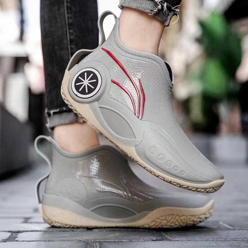 Men Outdoor Fishing Rain Boots  Fashion Non-slip Waterproof Rain Boots Indoor Kitchen Work Rain Boots Car Wash Boots