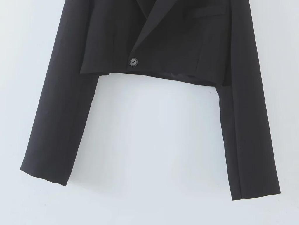 Trendy Spring & Autumn Women's Short-Sleeve Suit Jacket + High-Waist Pocket Skirt
