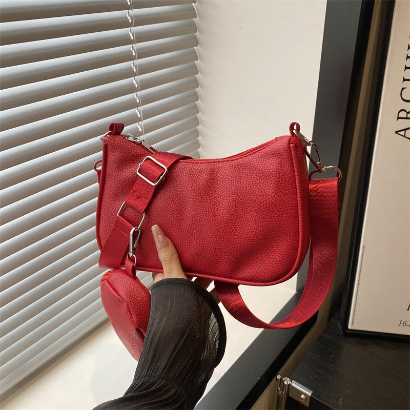 Bag Women's 2025 Summer New Fashion Korean Version Simple Messenger Bag Casual Bag Shoulder Bag Underarm Small Square Bag