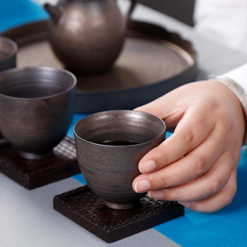 Handmade Gilded Glaze Ceramic Tea Cup - Artisan Eggshell Porcelain Japanese Zen Tea Set Elegant KungFu Teaware for Home or Gift