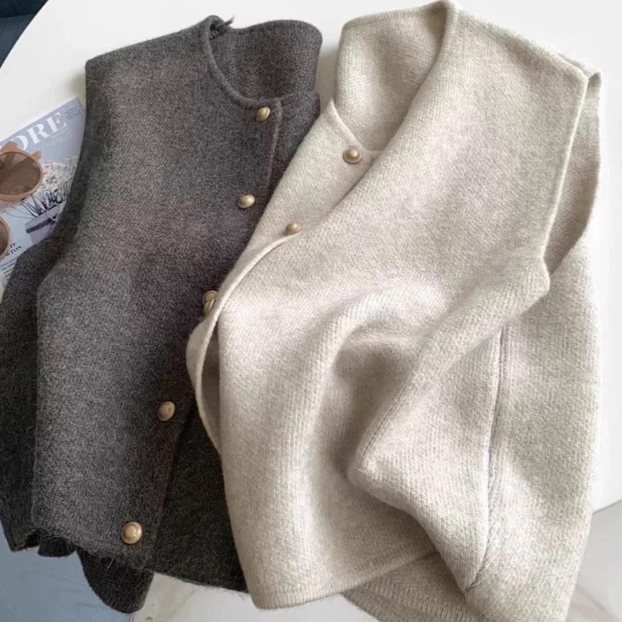 Elegant Gold Button Knitted Vest – Soft Layered Autumn/Winter Sweater Top