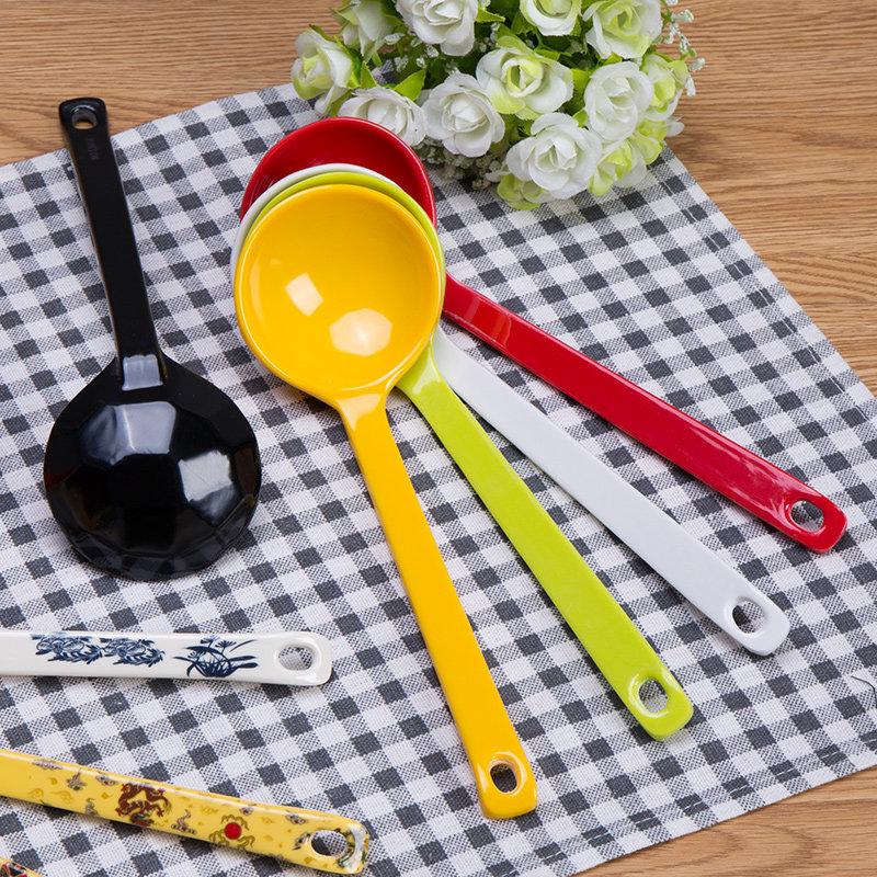 Xiangyuanmei Long Handle Colorful Melamine Soup Spoon - Imitation Porcelain for Hotel and Restaurant Use