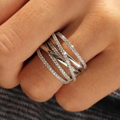 Silberfarbene Multi-Cross-Design-Ringe für Damen Vollständiger AA Zirkonia Moderner Modeschmuck Damenringe Hochzeitsparty-Schmuck