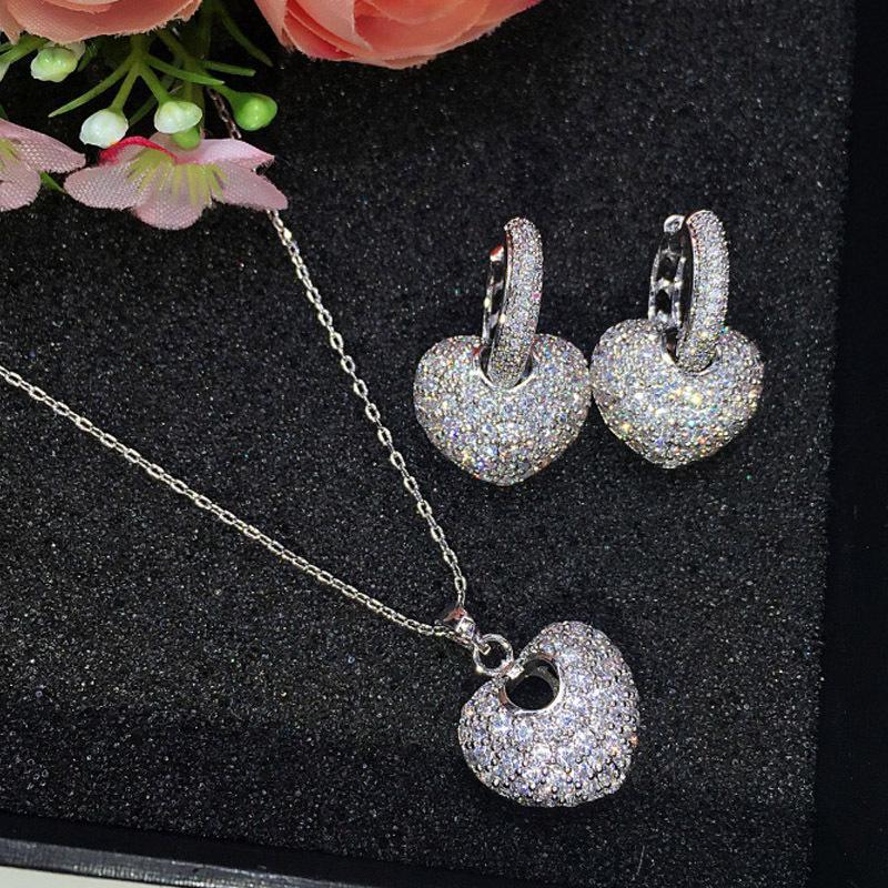 Simple Heart-Shaped Jewelry, Slightly Inlaid Aaa Zircon Super Flash Earrings Necklace Set.