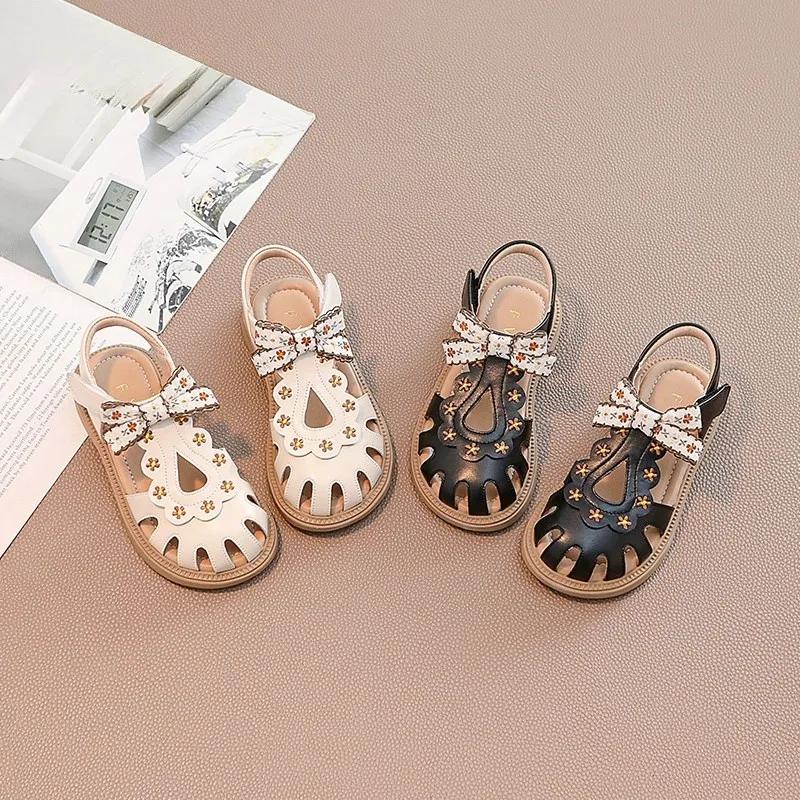 2024 Children Sandals for Girls Summer New Fashion Korean Style Soft Comfortable Sweet Bowtie Cool Cut-outs Holiday Beach Shoes
