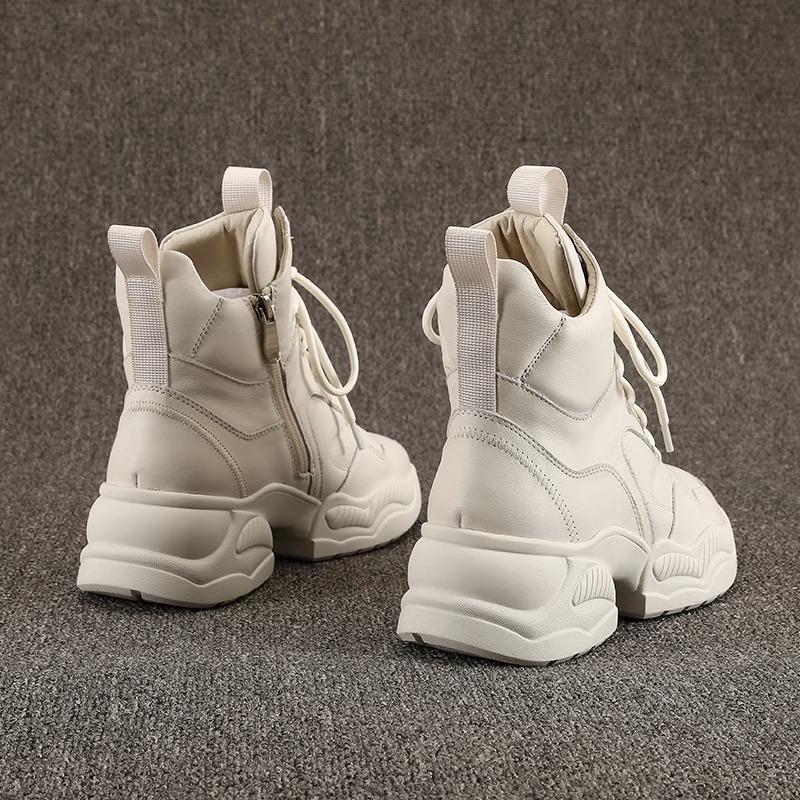 Women's boots 2026 autumn and winter leather thick soled high top shoes Women's winter short boots British style short boots