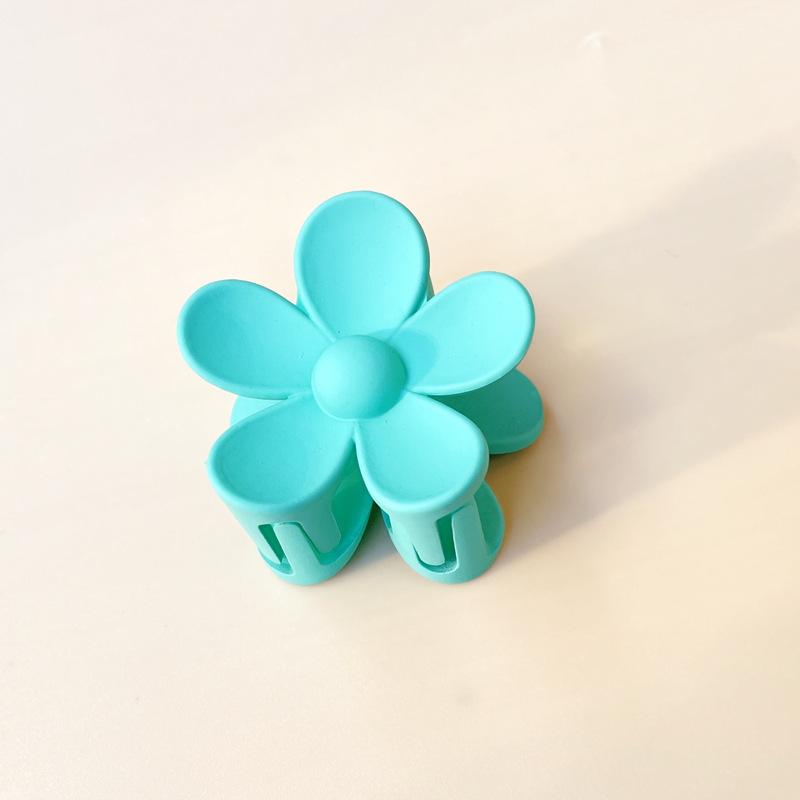 3.5cm/7cm Korea Women Flower Hair Claw Clips Sweet Girls Solid Crab Hair Claws Ponytail Hairpin Barrette Headwear Accessories