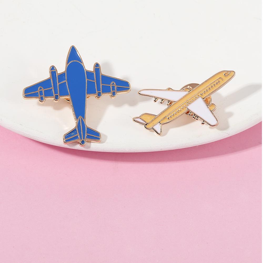 Classic The Blue Bomber Enamel Brooches Funny Airliner Passenger Plane Golden Pins For Backpack Bag Badge