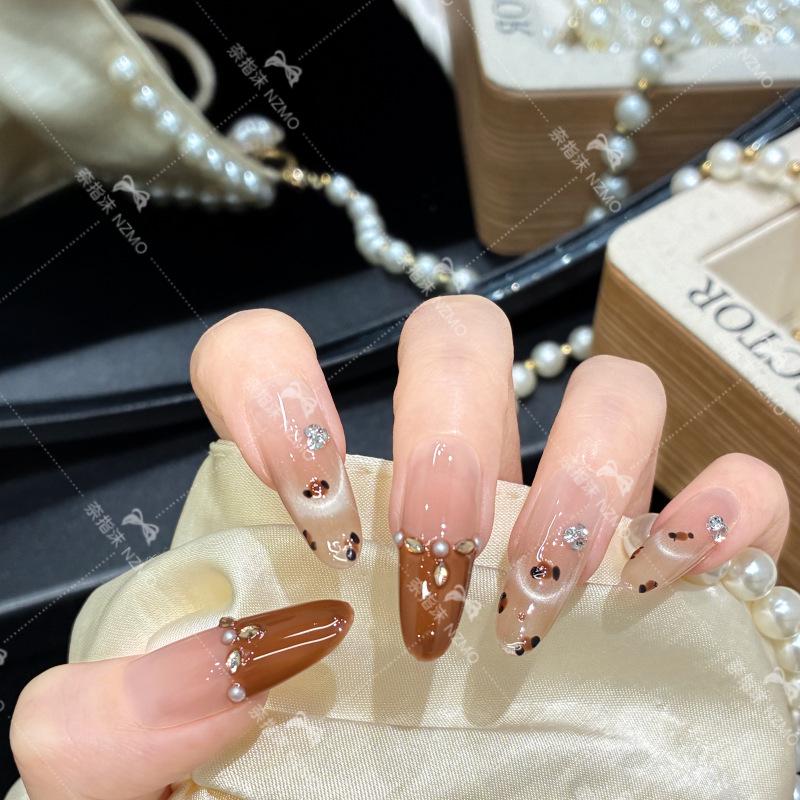 L81 French Brown Rhinestone Handmade Wearable Nails