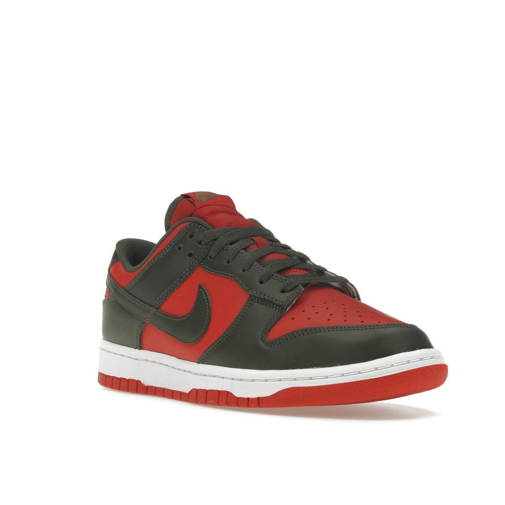 Nike Dunk Low Cargo Khaki Mystic Red Men Sneakers Green White DV0833-600