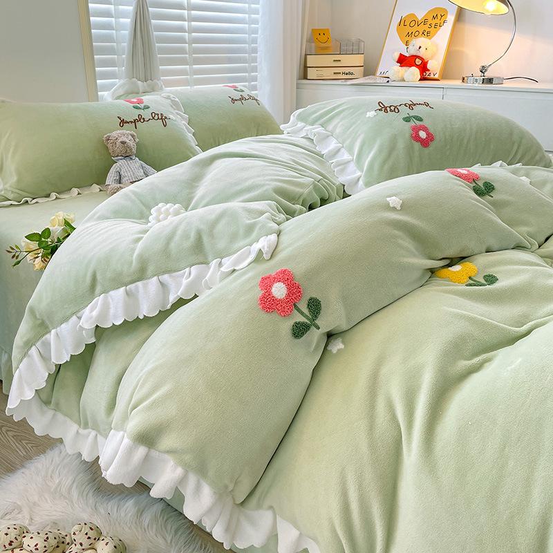 Winter Thickened Milk Velvet Towel Embroidered Bed Four-piece Anti-static Double-sided Velvet Coral Velvet Warm Sheet Quilt Cover