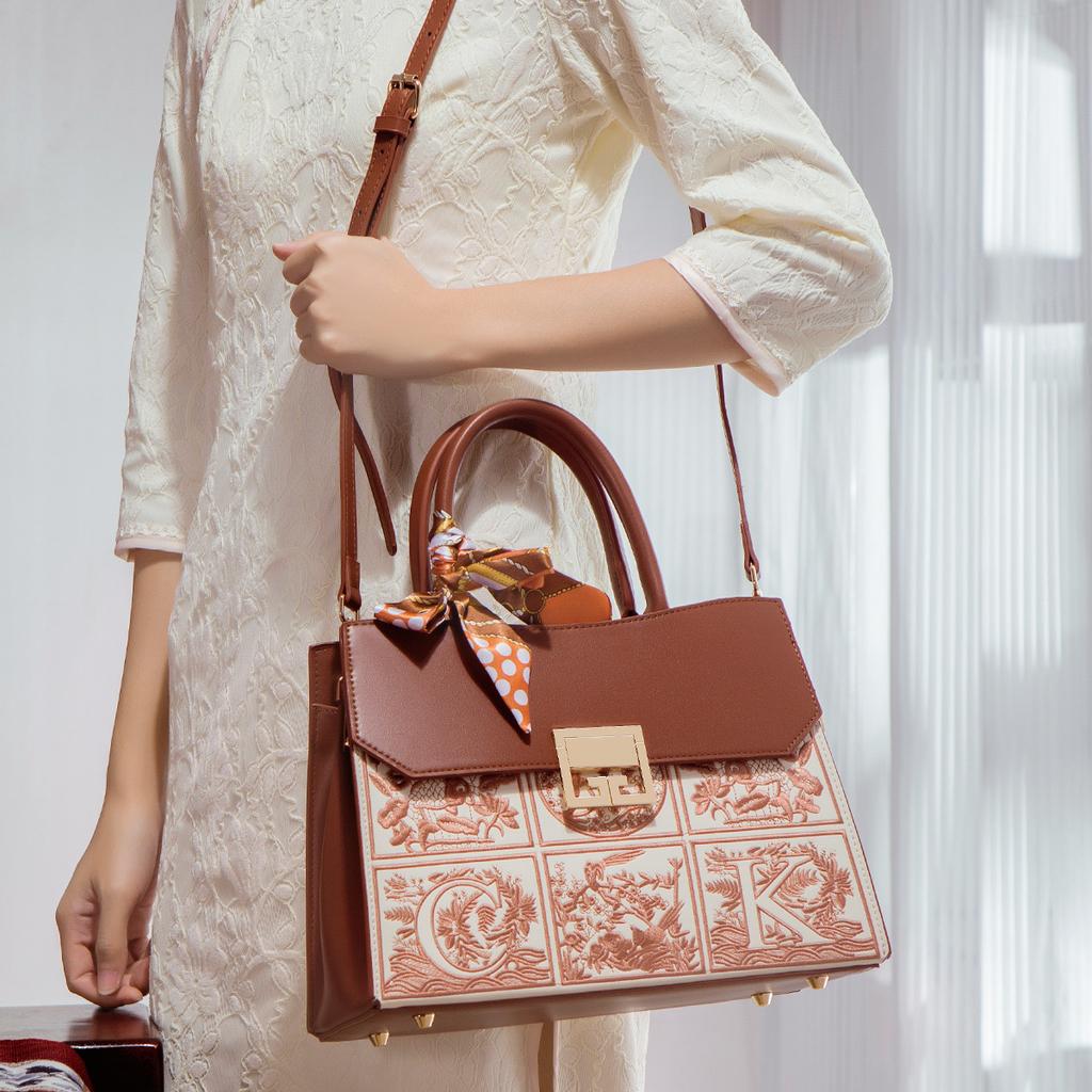 Red Handbag for Women, Mother's Wedding Bag, Elegant Wedding Handbag for Middle-aged Ladies, Mother-in-law's Birthday Gift, Women's Bag