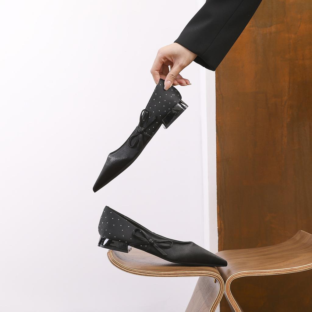 29820 [sheepskin] flat shoes women's thick heel 2025 new pointed head temperament shallow mouth rhinestone bow shoes