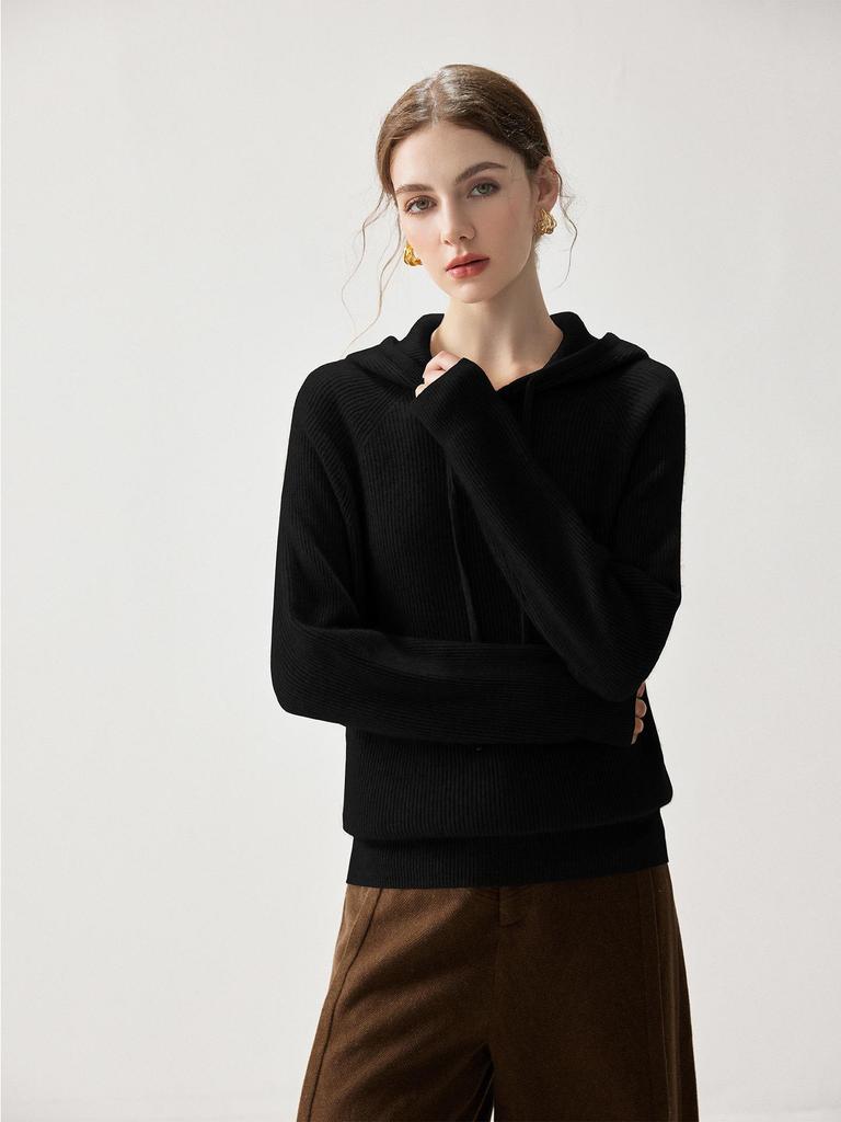 Elegant Women's Cashmere Hooded Sweater - Winter 2026 Style, Solid Color, Thick Base Layer, Loose Fit, Slimming Knitwear