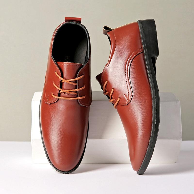 

Деловая кожаная обувь мужская черная повседневная рабочая обувь простая модная обувь для шафера на свадьбу универсальная шнуровка мягкая подошва модная мужская обувь 46