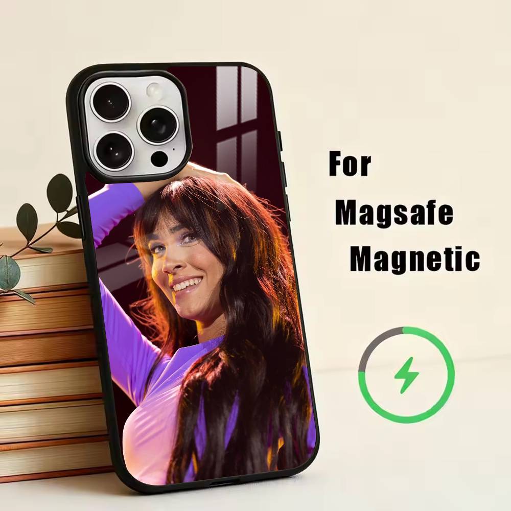 Cuarto A-Aitana-singer  Phone Case For iPhone17,16,15,14,13,12,11 Plus,Pro Magnetic with Magsafe Wireless Charging