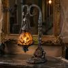 Espeluznante Adorno de Mesa de Resina Calavera Calabaza Gótica Soporte Linterna con Luz Cálida, Lámpara Decorativa de Escritorio Retro Decoración del Hogar, Luz de Atmósfera Curativa