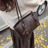 Retro underarm bag women's spring and summer new textured tote bag versatile commuter handbag shoulder bag
