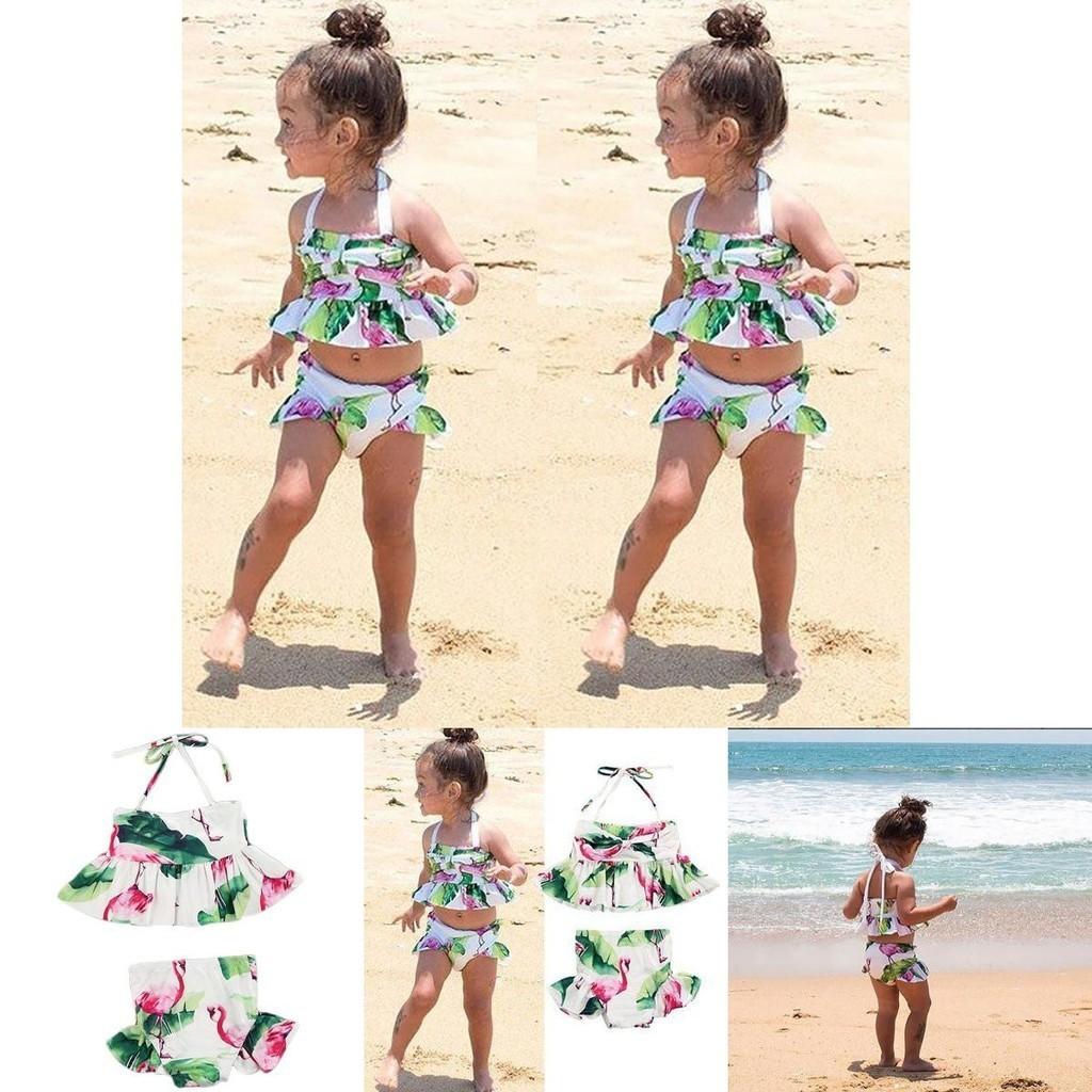 Charming 2pcs Girls Ruffle Floral Bikinis Set Featuring Adorable Flamingo Design