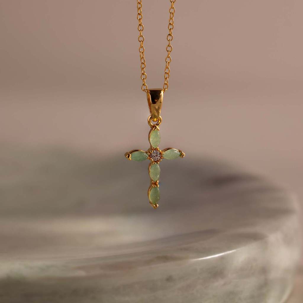 Heart Shaped Cross Pendant Necklace With Pearl Chain For Fashionable Women And Men