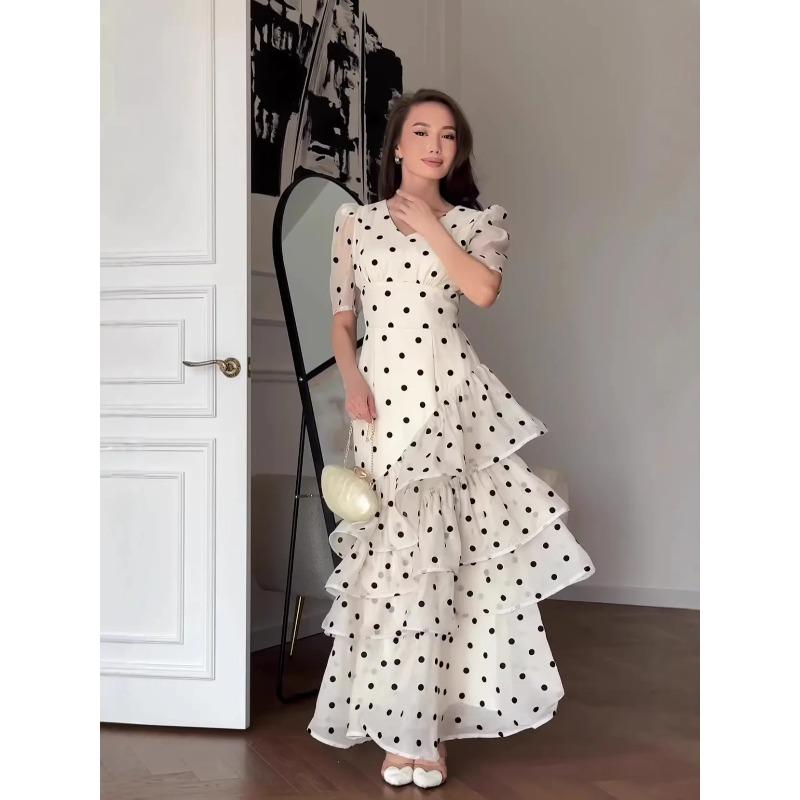 Französisches Elegantes Damen Polka Dot Kleid Sommer Mode Retro V-Ausschnitt Schlank Kurzarm Mehrlagig Rüsche Schnürung Lange Kleider