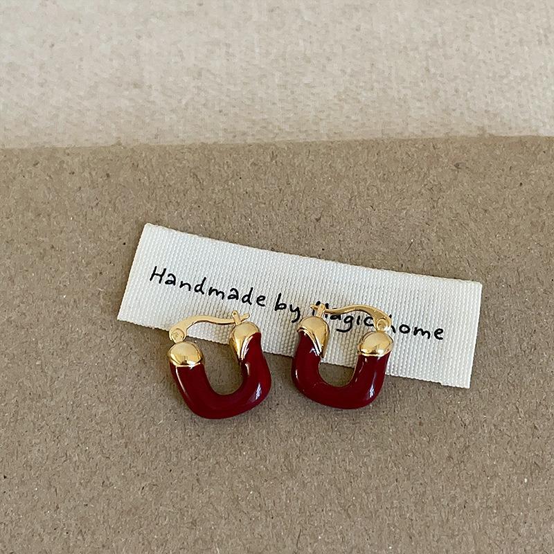 Premium Sense Roter Öl Tropfen Metall Ohr Schnalle Damen Herbst Und Winter Einfach Leicht Luxuriös Mode Temperament Vielseitige Ohrringe