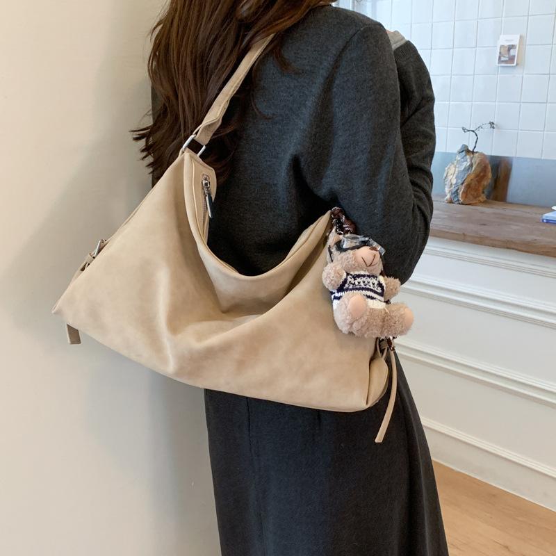 Large-capacity Commuter Tote Bag Women's 2025 New Trendy Autumn and Winter Popular Retro Underarm Bag Shoulder Bag Women's Bag