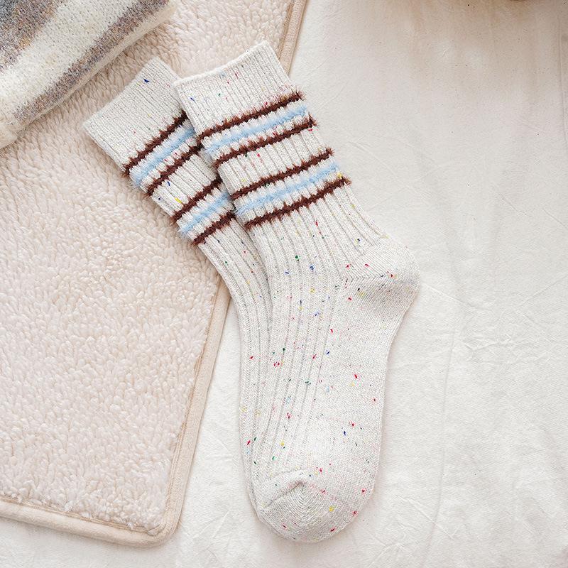 Chaussettes en Laine Rayées Pelucheuses Style Coréen - Femme Couleur Café Épaisses Chaudes en Polaire pour l'Automne Hiver