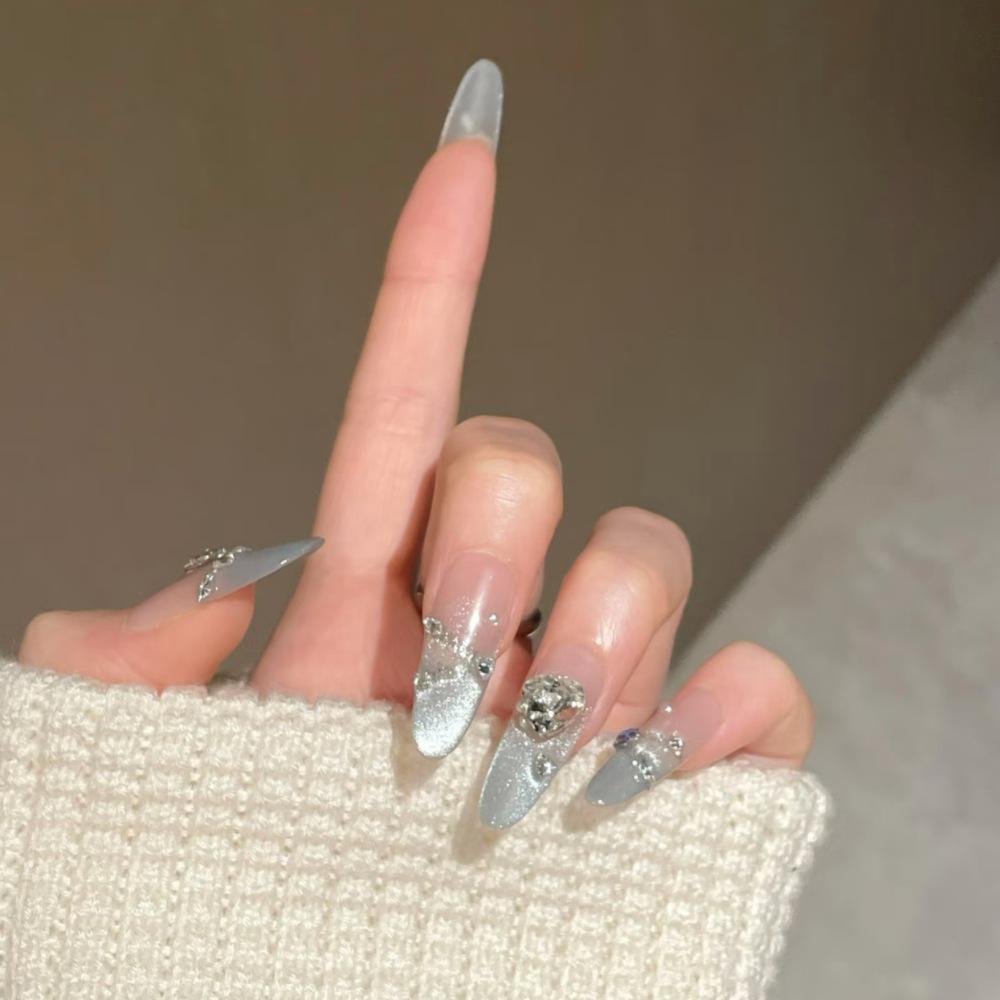 10-Piece Set: Blue Elf Cat Eye Press-On Nails - Princess Style with Whitening Finish, Size-Coded for Rich Young Lady Temperament, Super Flash Design