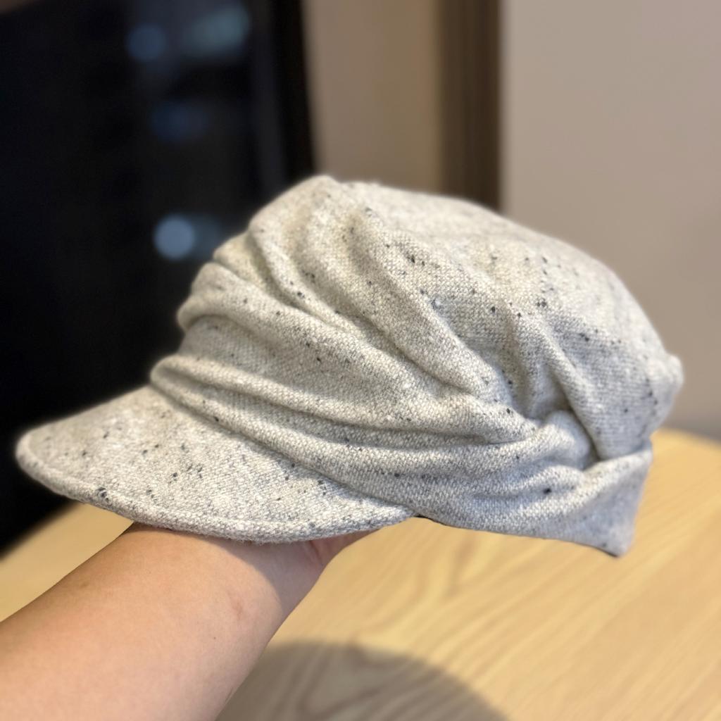 New Retro Pleated Pure Wool Newsboy Hat for Women In Autumn and Winter Warm and Versatile Peaked Cap Showing Face Small Newsboy Hat Trend